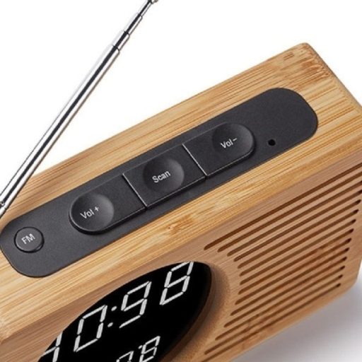 Fahatású ébresztőóra és FM rádió – hőmérővel