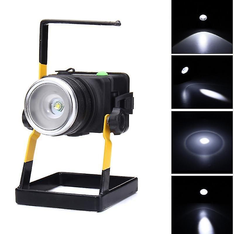 Image of Hordozható, akkumulátoros LED reflektor (30W - zoom funkcióval)